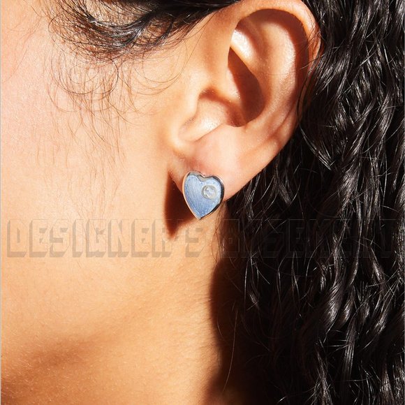 GUCCI Sterling Silver INTERLOCKING G light Blue Enamel HEART stud post Earrings - Picture 3 of 8